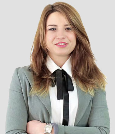 Dr. Ratna Manik